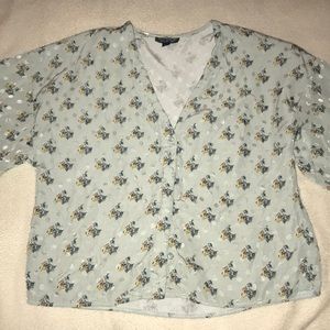 Topshop size 4 cropped shirt